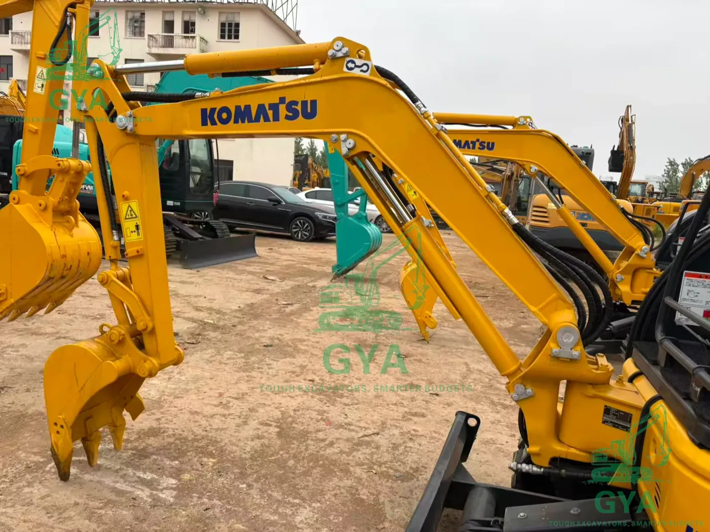 Used Komatsu excavator in the yard in China