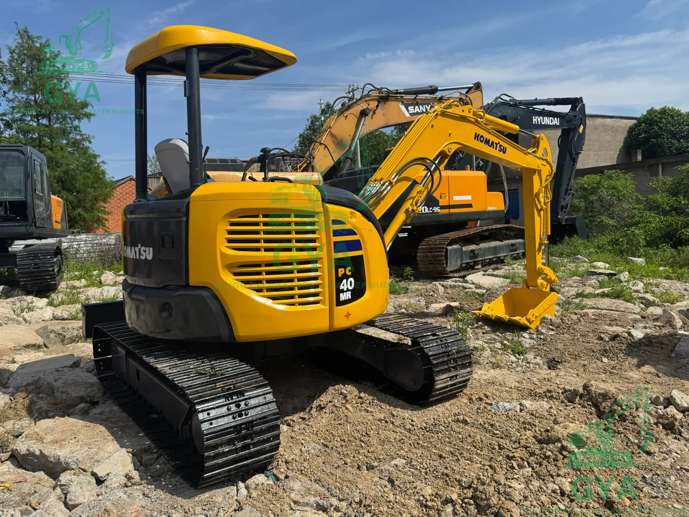Used Komatsu excavator operations in China