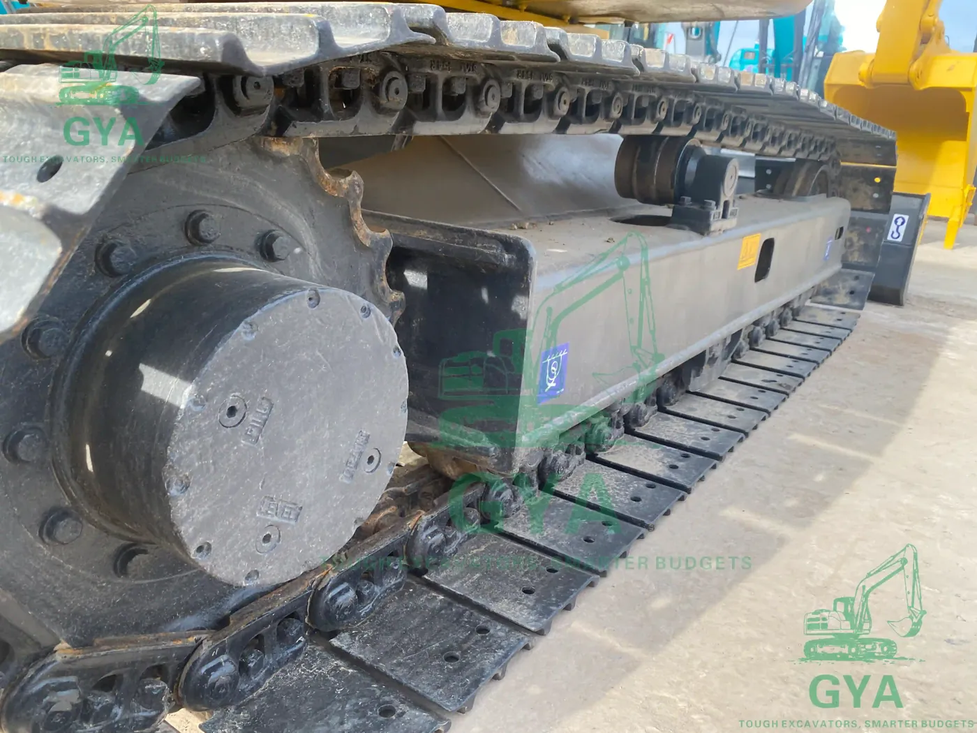 Used Komatsu PC70-8 excavator for export from China